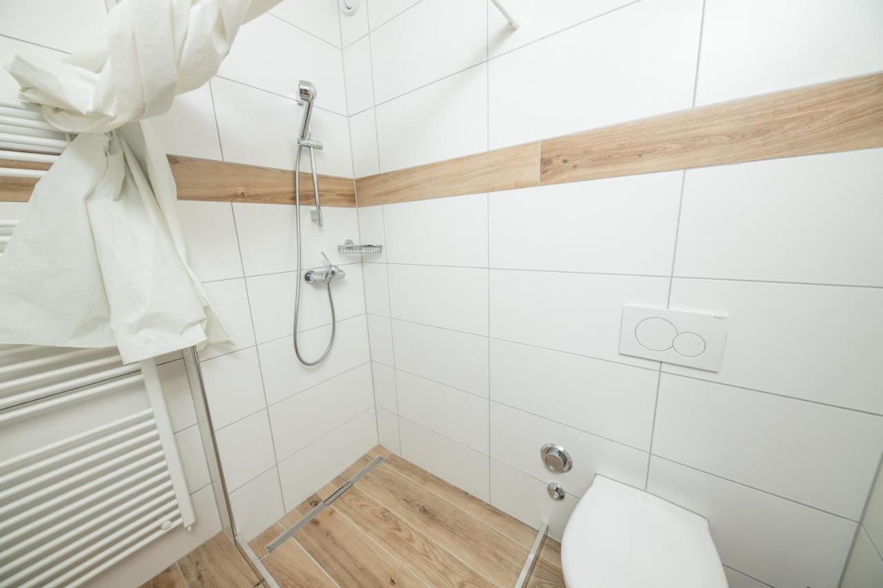 Haus Astoria Apartment Саас-Грунд Екстериор снимка