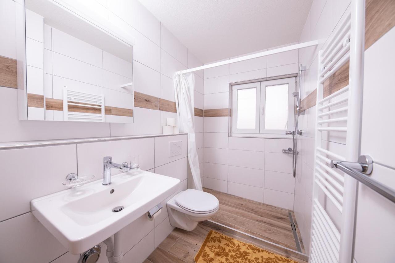 Haus Astoria Apartment Саас-Грунд Екстериор снимка