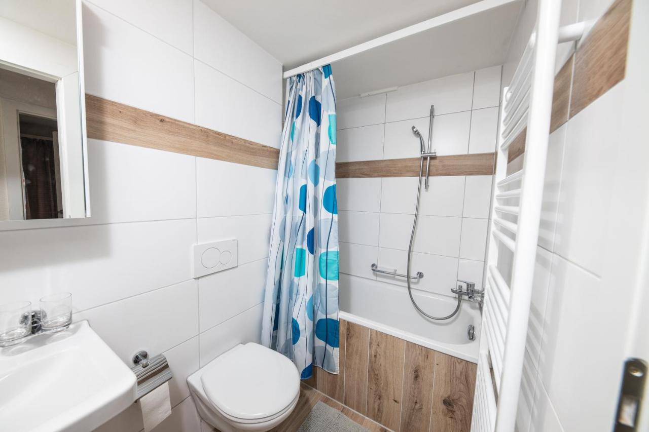 Haus Astoria Apartment Саас-Грунд Екстериор снимка